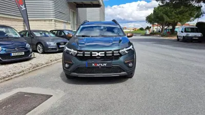 Dacia Jogger 2024 - 20890 EUR, 6203 km - AUTO.MOTO.pt - 6203km - foto 11 de 50