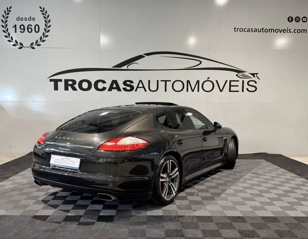 Porsche Panamera 2011 - 36900 EUR, 197360 km - 197360km - foto 59 de 60