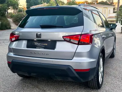 SEAT Arona 2021 — photo 6 of 14