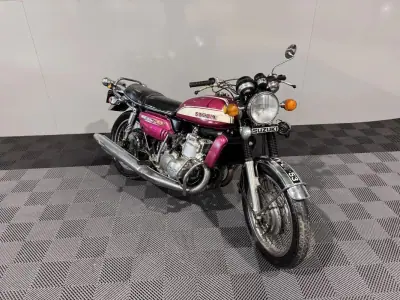 Suzuki GSX-S 1000GT+ 1972 - 12900 EUR, 30000 km - AUTO.MOTO.pt - 30000km - foto 23 de 26
