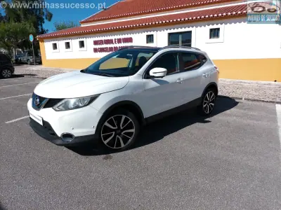 Nissan Qashqai 2015 - 12850 EUR, 212000 km - 212000km - foto 31 de 31