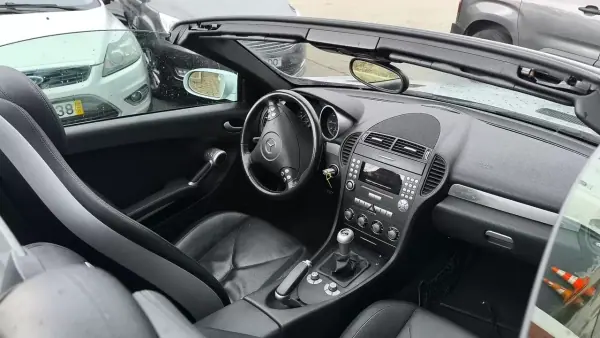 Mercedes-Benz SLK 200 2006 - 13900 EUR, 173000 km - AUTO.MOTO.pt - 173000km - foto 7 de 18