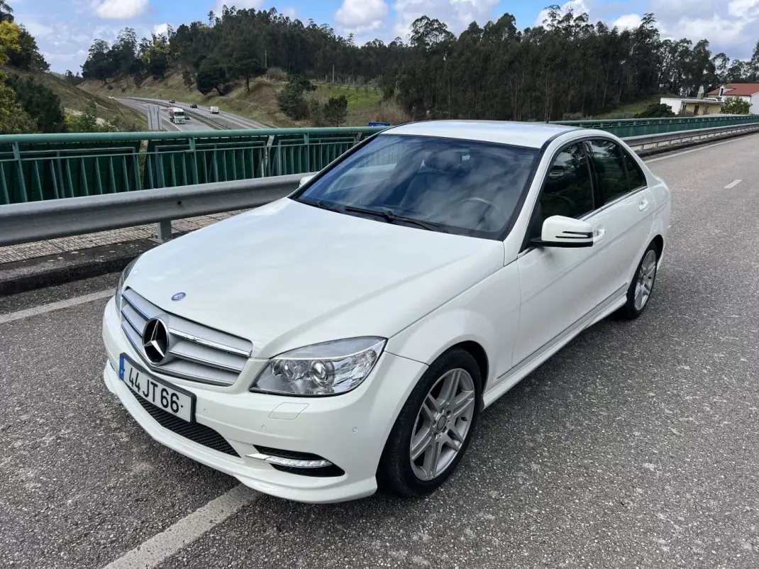 Mercedes-Benz C 250 2010 - 14950 EUR, 140152 km - AUTO.MOTO.pt - 140152km - foto 1 de 8