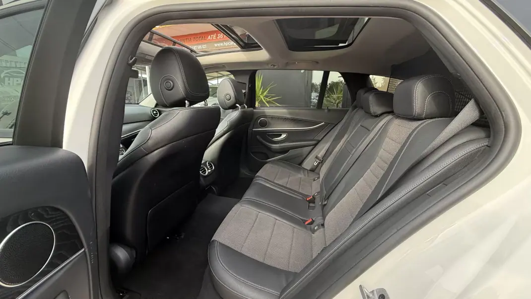 Mercedes-Benz E 300 2019 - 26990 EUR, 147000 km - AUTO.MOTO.pt - 147000km - foto 23 de 41