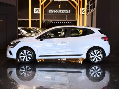 Renault Clio 2023 - 14990 EUR, 110600 km - AUTO.MOTO.pt - 110600km - foto 4 de 22