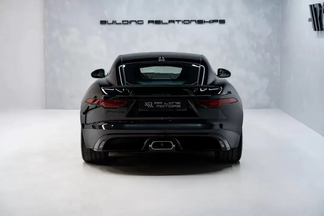 Jaguar F-Type 2021 - 55950 EUR, 38000 km - 38000km - foto 10 de 41