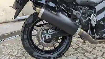 Suzuki V-Strom 650 ABS 2018 - 6900 EUR, 38000 km - AUTO.MOTO.pt - 38000km - foto 11 de 15
