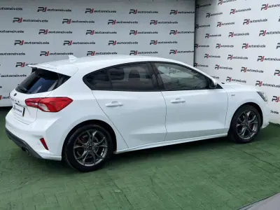 Ford Focus 2020 - 15990 EUR, 87000 km - AUTO.MOTO.pt - 87000km - foto 7 de 15