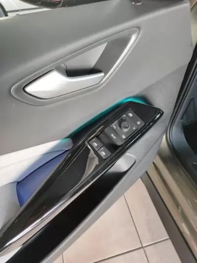 Volkswagen ID.3 2024 - 32750 EUR, 4000 km - AUTO.MOTO.pt - 4000km - foto 22 de 36