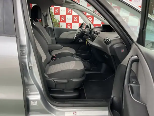 Citroën Grand C4 Spacetourer 2021 - 22490 EUR, 84915 km - AUTO.MOTO.pt - 84915km - foto 12 de 22