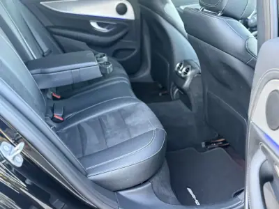 Mercedes-Benz E 220 2017 - 28999 EUR, 60000 km - AUTO.MOTO.pt - 60000km - foto 18 de 24