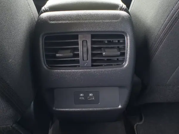 Nissan Qashqai 2022 - 22990 EUR, 114000 km - AUTO.MOTO.pt - 114000km - foto 46 de 50