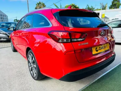 Hyundai i30 2019 - 21900 EUR, 29250 km - AUTO.MOTO.pt - 29250km - foto 6 de 8