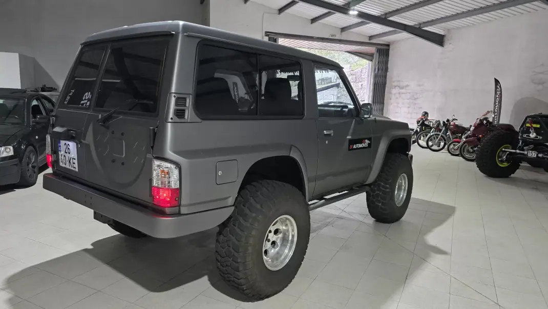 Nissan Patrol 1992 - 37500 EUR, 156427 km - 156427km - foto 4 de 61