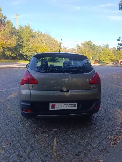 Peugeot 3008 2013 - 7950 EUR, 227000 km - foto 5 de 14