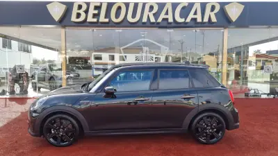 MINI Cooper 2023 - 37500 EUR, 2186 km - AUTO.MOTO.pt - 2186km - foto 3 de 20