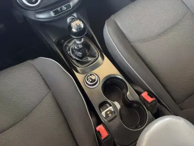 Fiat 500X 2015 - 12500 EUR, 129217 km - AUTO.MOTO.pt - 129217km - foto 18 de 31