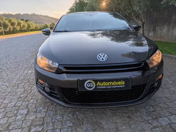 Volkswagen Scirocco 2012 - 11990 EUR, 226000 km - AUTO.MOTO.pt - 226000km - foto 2 de 16