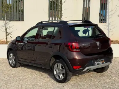 Dacia Sandero 2017 - 9950 EUR, 85154 km - AUTO.MOTO.pt - 85154km - foto 10 de 26