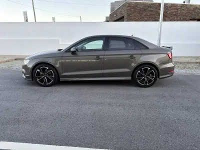 Audi A3 Limousine 2016 - 17000 EUR, 187641 km - AUTO.MOTO.pt - 187641km - foto 5 de 19