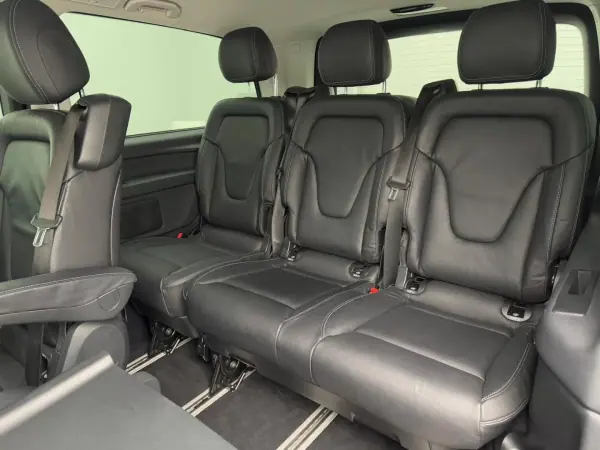 Mercedes-Benz V 250 2021 - 44999 EUR, 230022 km - AUTO.MOTO.pt - 230022km - foto 26 de 46