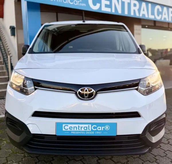 Toyota Proace City 1.5 D Confort L2 100Cv | IVA DEDUTÍVEL 2024 Diesel