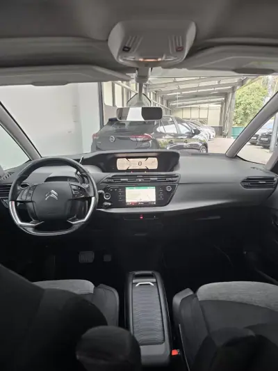 Citroën C4 Grand Picasso 2018 - 13650 EUR, 245556 km - AUTO.MOTO.pt - 245556km - foto 37 de 43