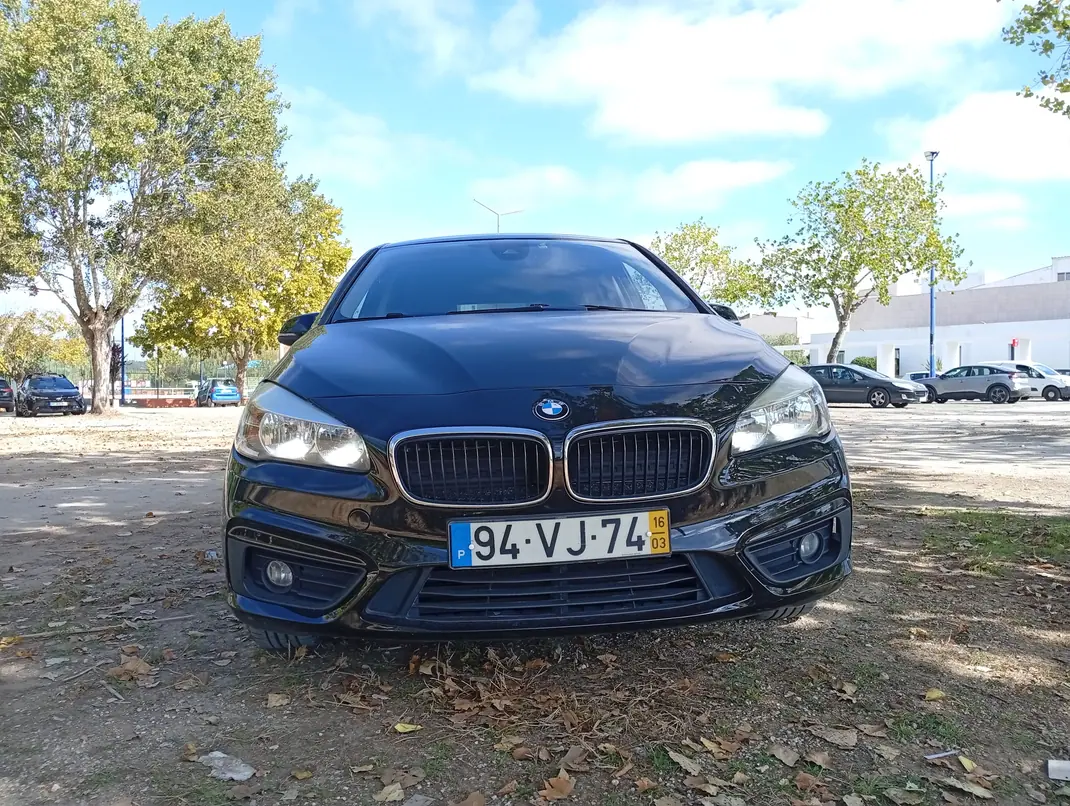 BMW 216 Gran Tourer 2016 - 9350 EUR, 239869 km - 239869km - foto 6 de 7