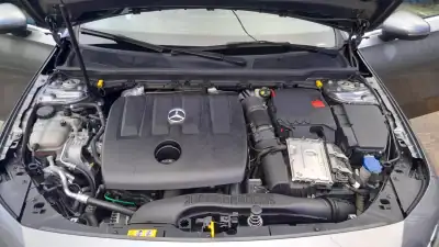 Mercedes-Benz A 180 2020 - 24500 EUR, 99999 km - AUTO.MOTO.pt - 99999km - foto 16 de 16