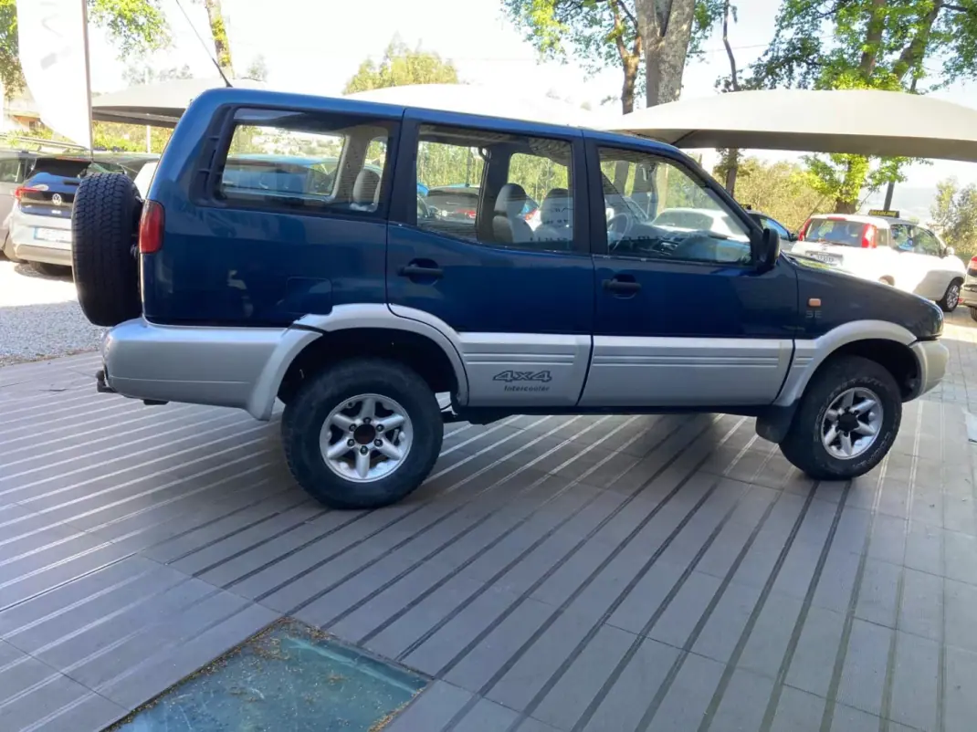 Nissan Terrano II 1998 - 8900 EUR, 459763 km - AUTO.MOTO.pt - 459763km - foto 5 de 18