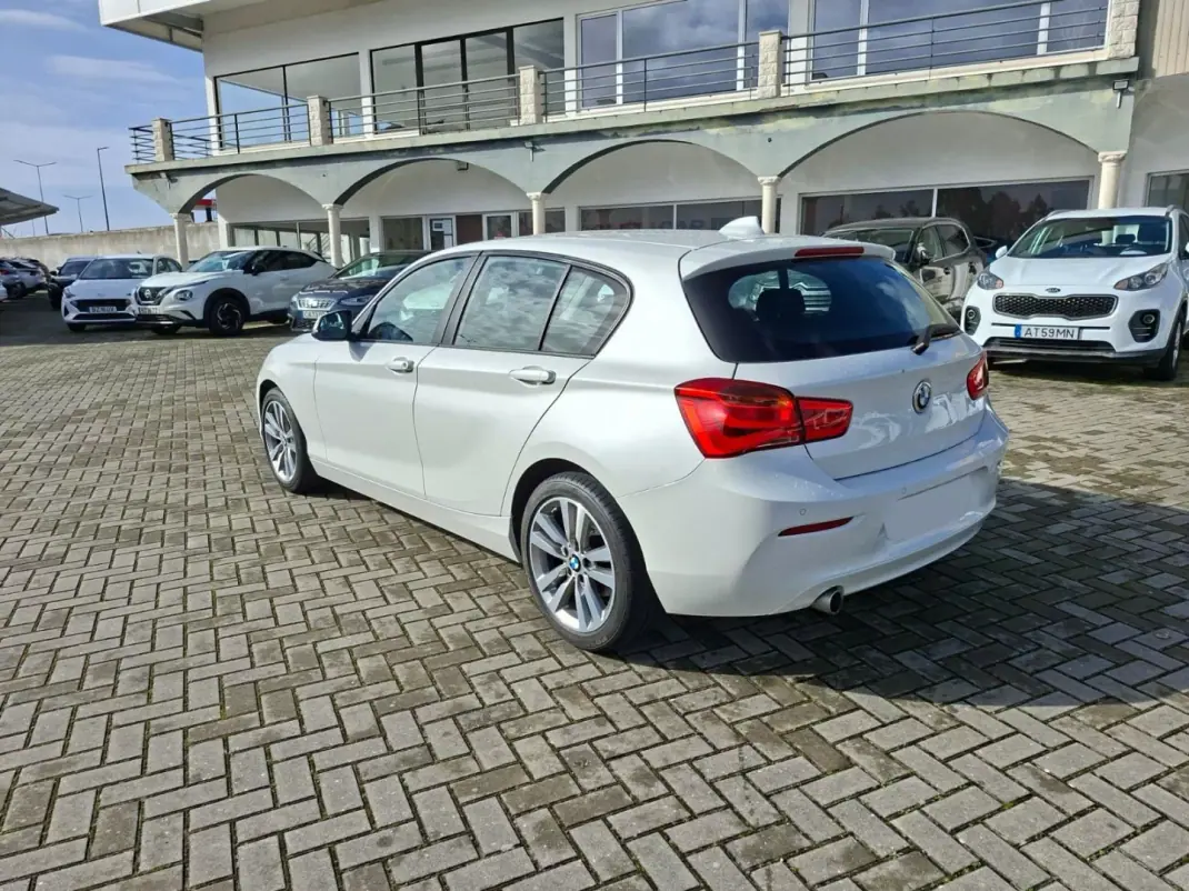 BMW 116 2015 - 17250 EUR, 100547 km - AUTO.MOTO.pt - 100547km - foto 8 de 33