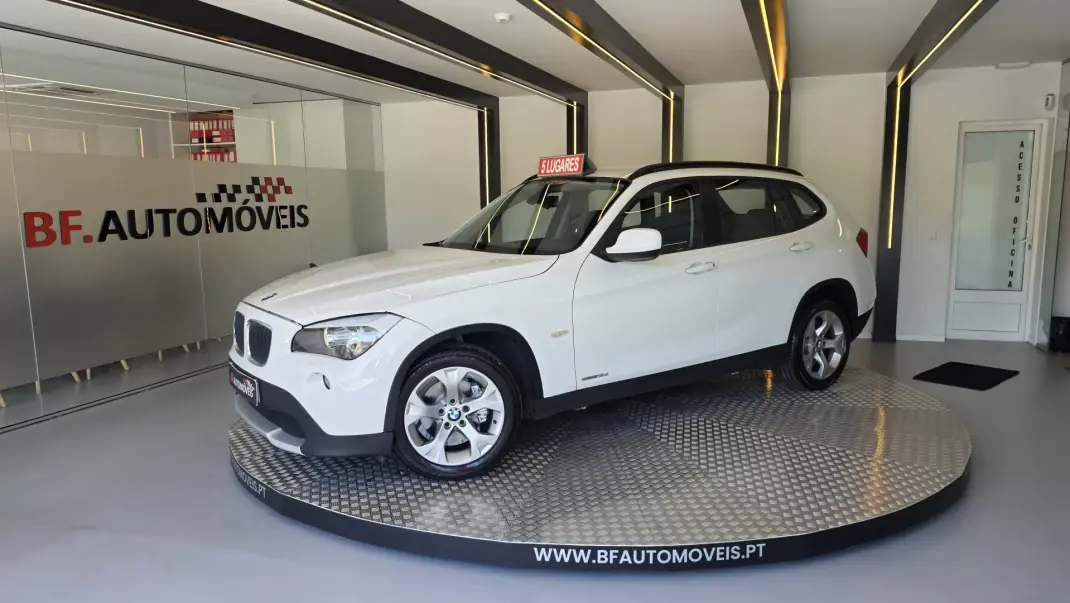 BMW X1 2011 - 9900 EUR, 192351 km - AUTO.MOTO.pt - 192351km - foto 13 de 52