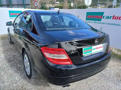 Mercedes-Benz C 200 2010 - 10250 EUR, 208074 km - AUTO.MOTO.pt - 208074km - foto 10 de 23