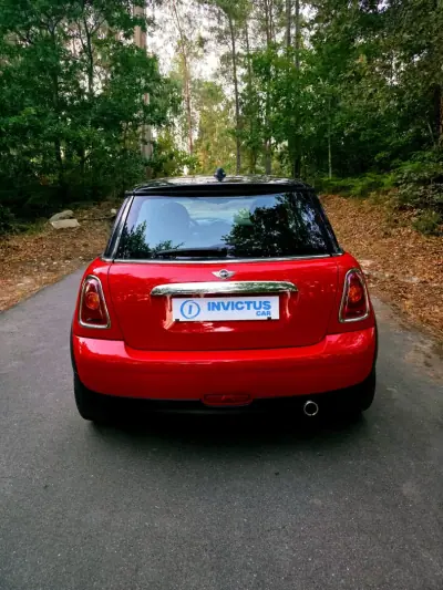 MINI 3 Portas 2010 - 8990 EUR, 186000 km - AUTO.MOTO.pt - 186000km - foto 13 de 26