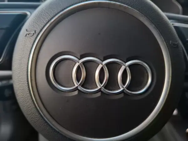 Audi A4 Avant 2023 - 34490 EUR, 56500 km - AUTO.MOTO.pt - 56500km - foto 32 de 46