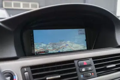 BMW 320 2016 - 18900 EUR, 230000 km - AUTO.MOTO.pt - 230000km - foto 21 de 28