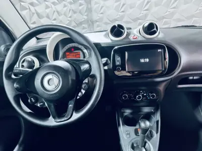 Smart ForTwo 2015 - 8490 EUR, 97800 km - 97800km - foto 17 de 31