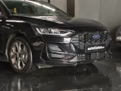 Ford Focus 2024 - 20990 EUR, 51400 km - AUTO.MOTO.pt - 51400km - foto 3 de 36