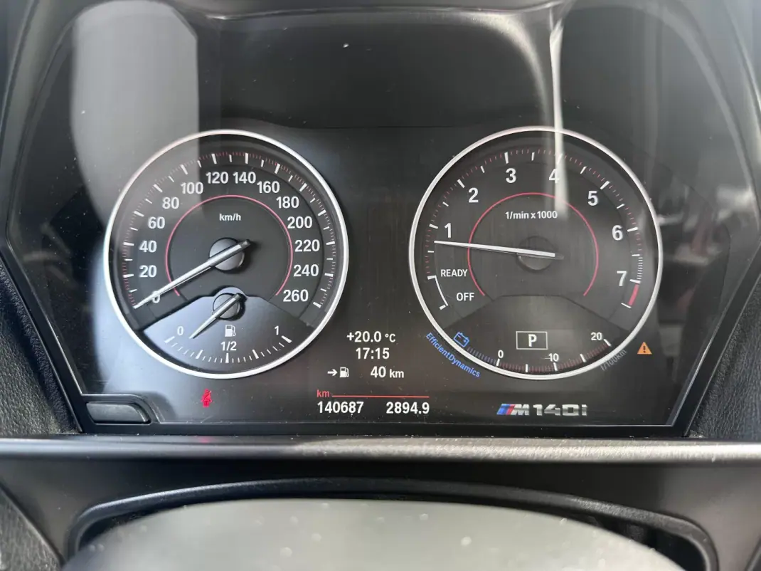 BMW M140i 2017 - 60000 EUR, 140000 km - AUTO.MOTO.pt - 140000km - foto 35 de 69