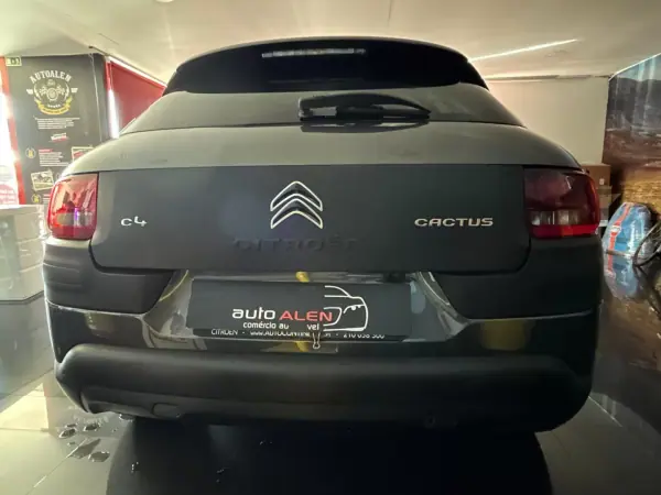 Citroën C4 Cactus 2017 - 11750 EUR, 110180 km - AUTO.MOTO.pt - 110180km - foto 5 de 23