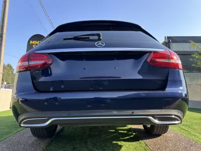 Mercedes-Benz C 180 2017 - 15900 EUR, 249000 km - AUTO.MOTO.pt - 249000km - foto 17 de 58