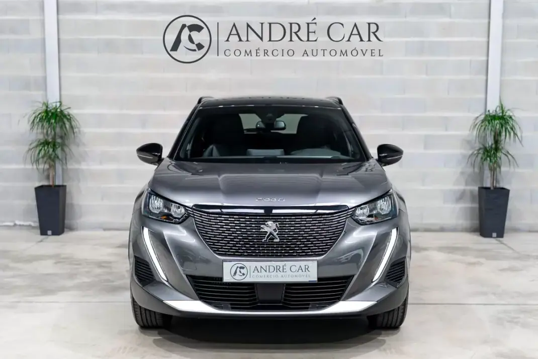 Peugeot 2008 2023 - 17450 EUR, 19220 km - AUTO.MOTO.pt - 19220km - foto 3 de 49
