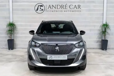 Peugeot 2008 2023 - 17450 EUR, 19220 km - AUTO.MOTO.pt - 19220km - foto 3 de 49