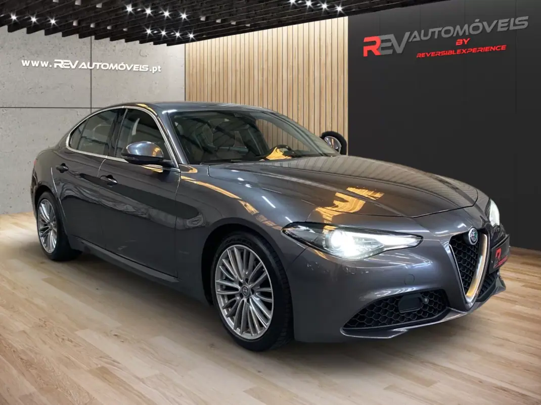 Alfa Romeo Giulia 2016 - 18950 EUR, 250529 km - 250529km - foto 2 de 20