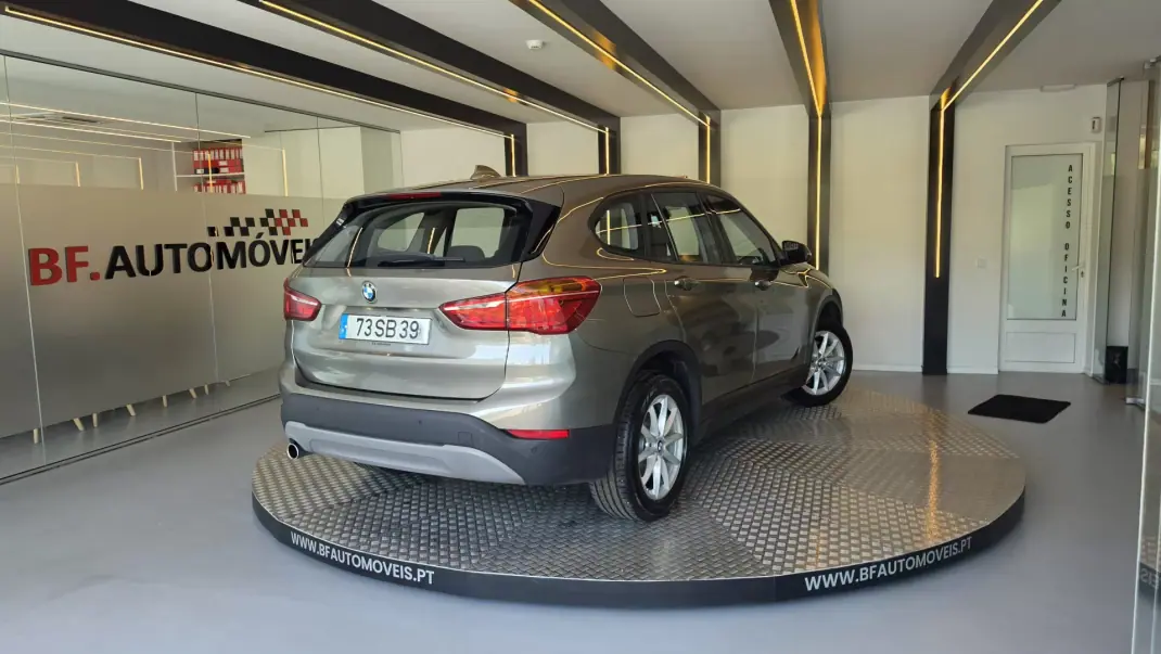 BMW X1 2016 - 22500 EUR, 76896 km - AUTO.MOTO.pt - 76896km - foto 19 de 61
