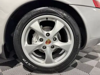 Porsche Boxster 2001 - 22500 EUR, 217000 km - AUTO.MOTO.pt - 217000km - foto 44 de 53