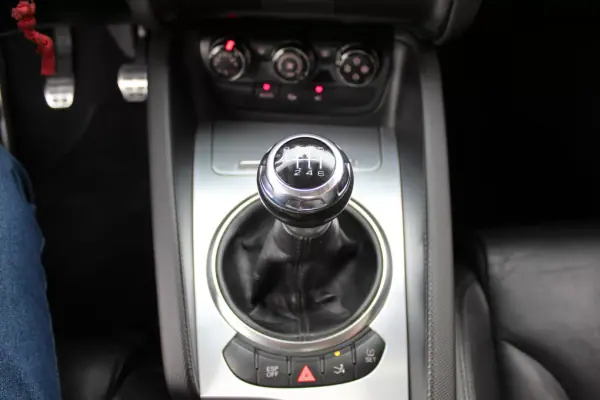 Audi TT Coupé 2009 - 15450 EUR, 207000 km - AUTO.MOTO.pt - 207000km - foto 17 de 24