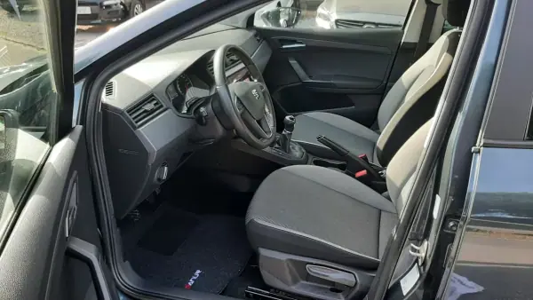 SEAT Ibiza 2021 - 11990 EUR, 57529 km - AUTO.MOTO.pt - 57529km - foto 6 de 51