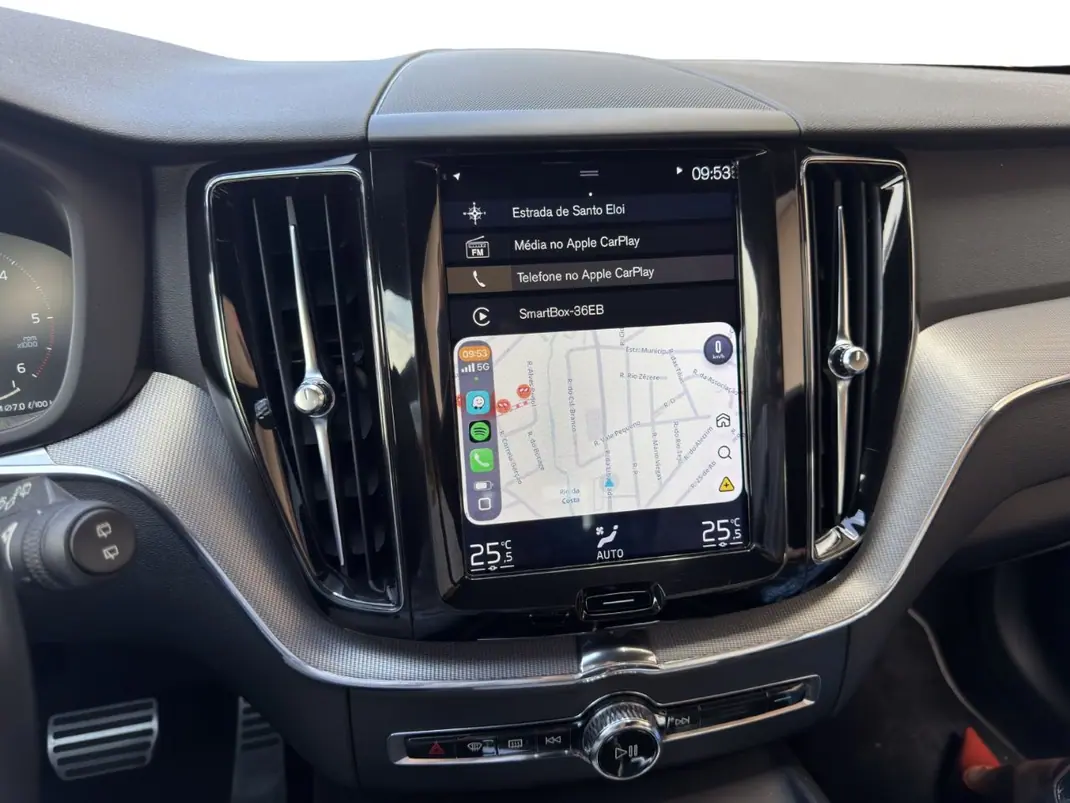 Volvo XC 60 2019 - 33980 EUR, 79000 km - 79000km - foto 12 de 15