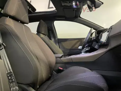 DS DS7 Crossback 2020 - 25500 EUR, 69000 km - AUTO.MOTO.pt - 69000km - foto 17 de 35